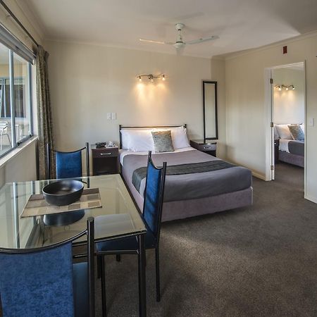 Gateway Motor Inn Маунт-Маунгануй Екстер'єр фото